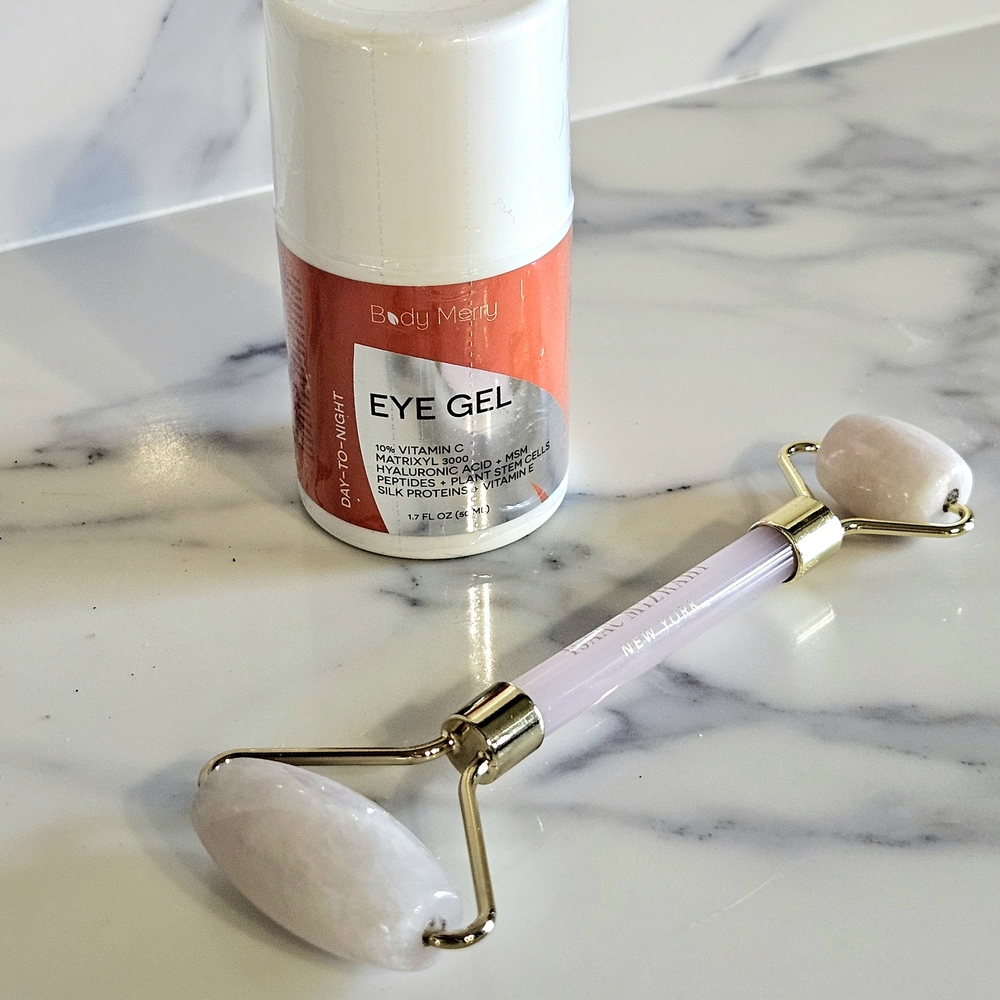 Body Merry Eye Gel with Facial Roller